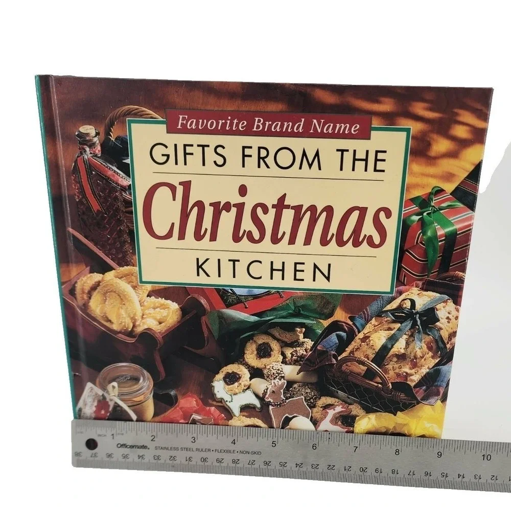 Favorite Brand Name Gifts From the Christmas Kitchen Hardcover‎ Cookbook 1998